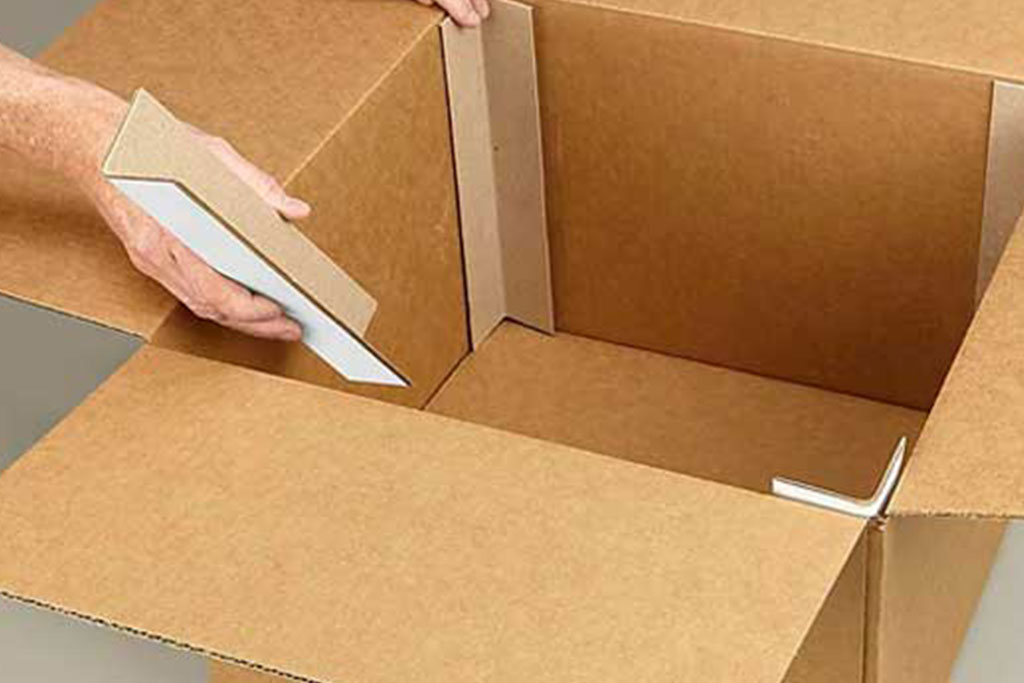 Caixa com Cantoneira Beagi